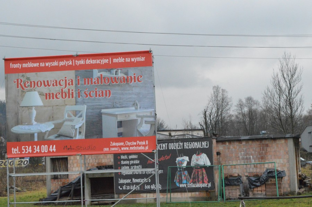 Galeria pełna reklam