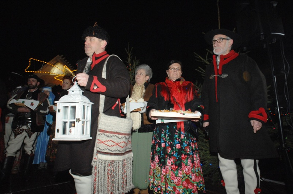 Wigilia Związku Podhalan na nowotarskim rynku