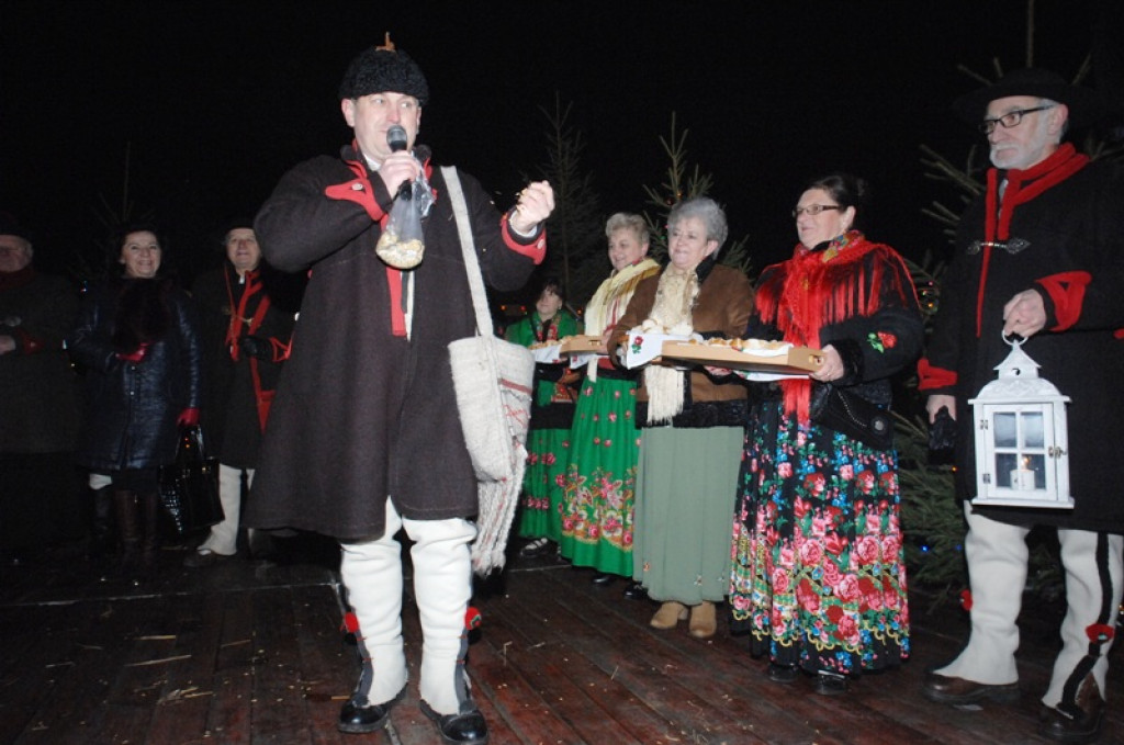 Wigilia Związku Podhalan na nowotarskim rynku