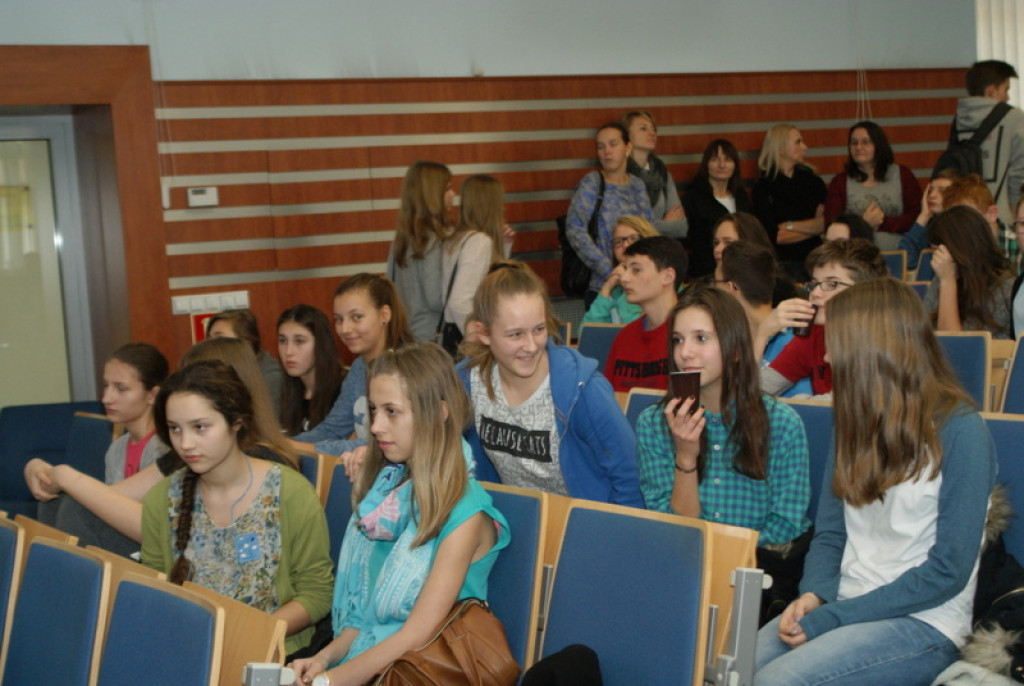 Nowotarscy gimnazjaliści w programie „Archipelag skarbów”