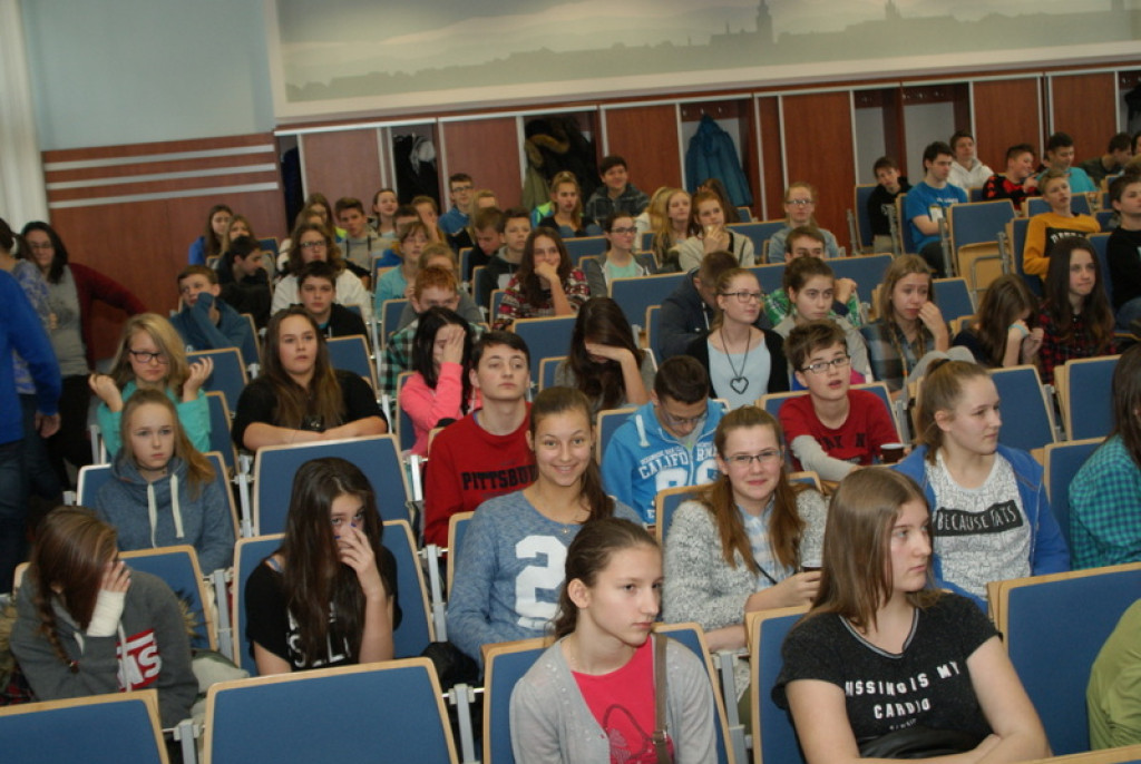 Nowotarscy gimnazjaliści w programie „Archipelag skarbów”