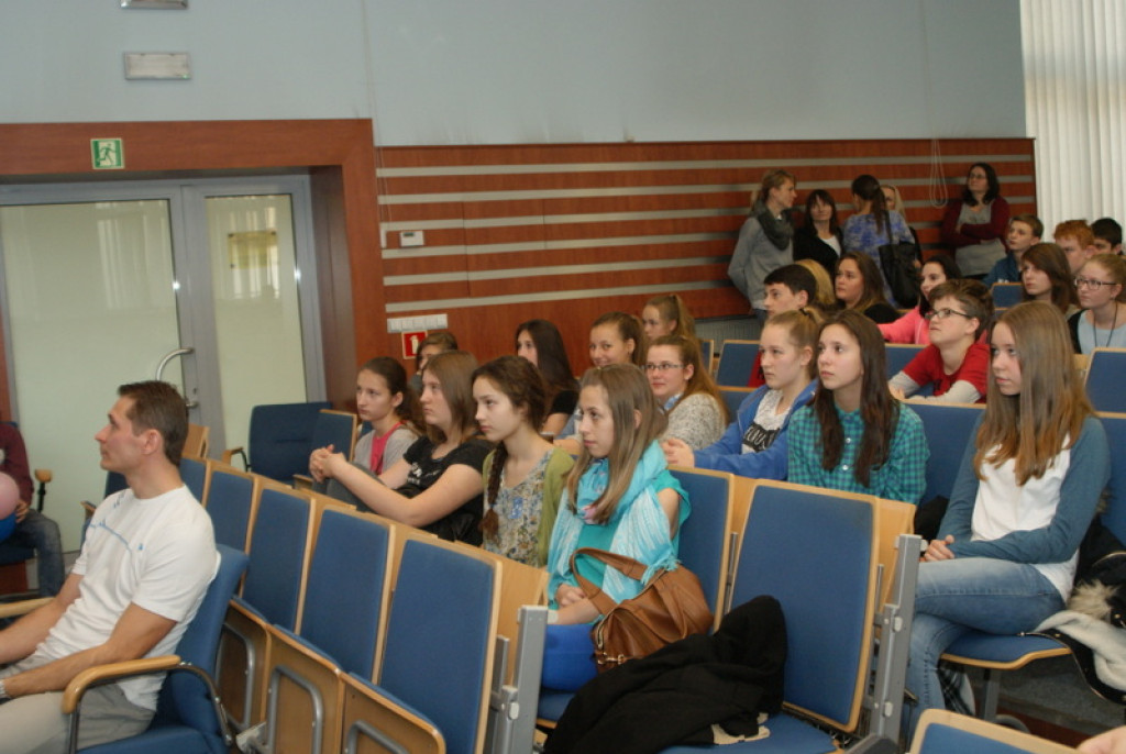 Nowotarscy gimnazjaliści w programie „Archipelag skarbów”