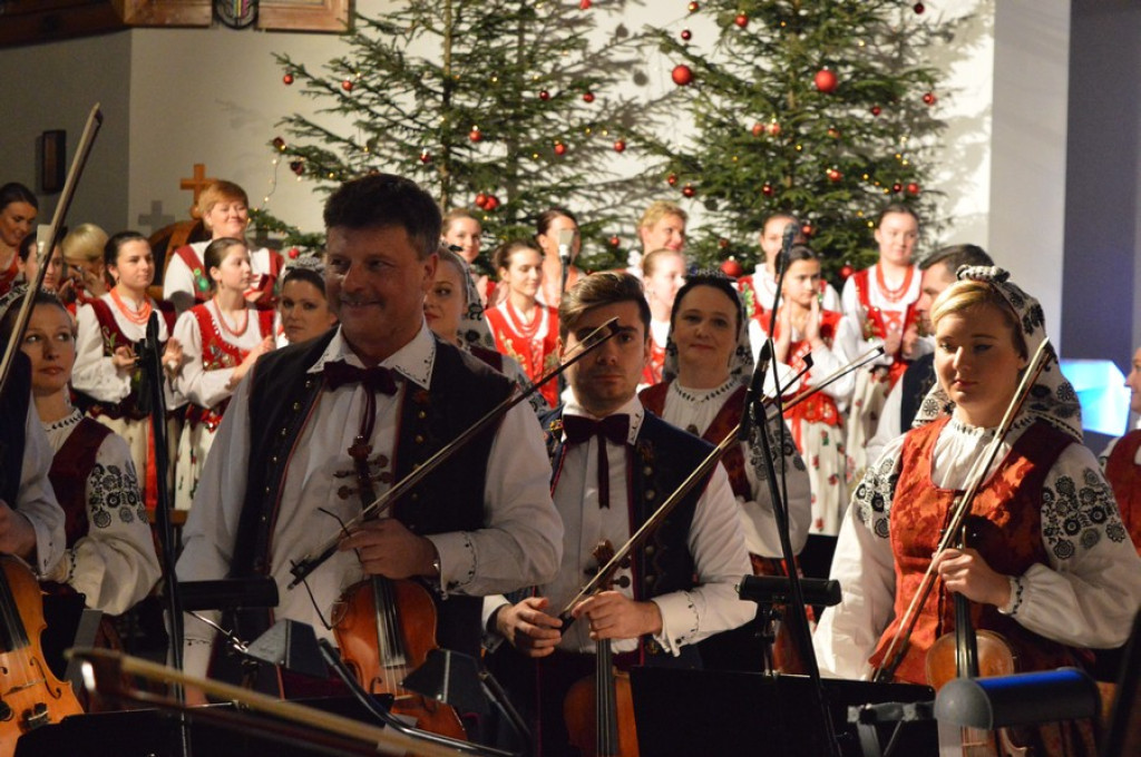 "Mazowsze" z kolędą pod Tatrami