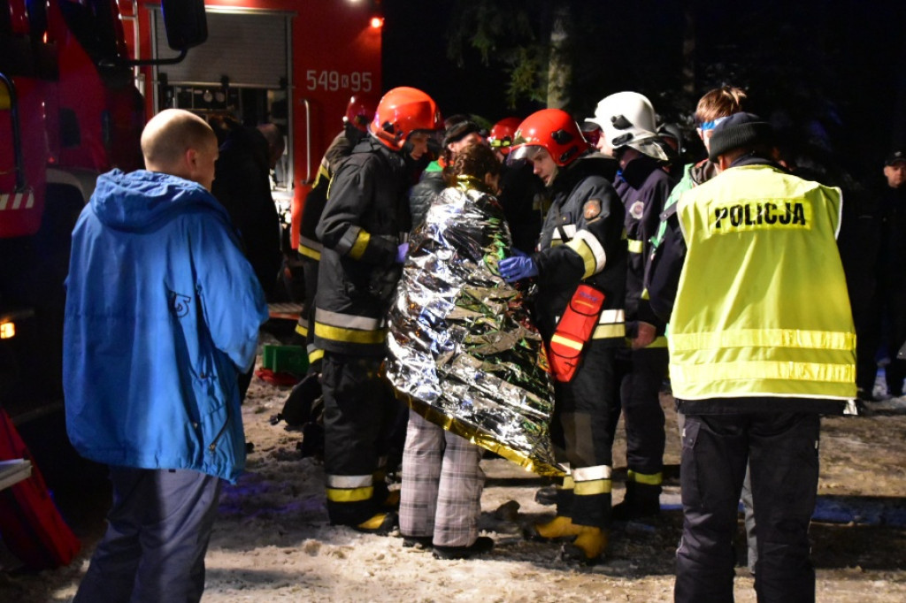 Wypadek busa na Drodze z Łysej Polany do Zakopanego