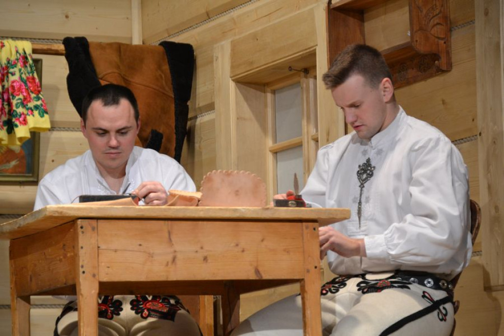Zatraceniec w wykonaniu amatorskiego teatru z Bukowiny Tatrzańskiej