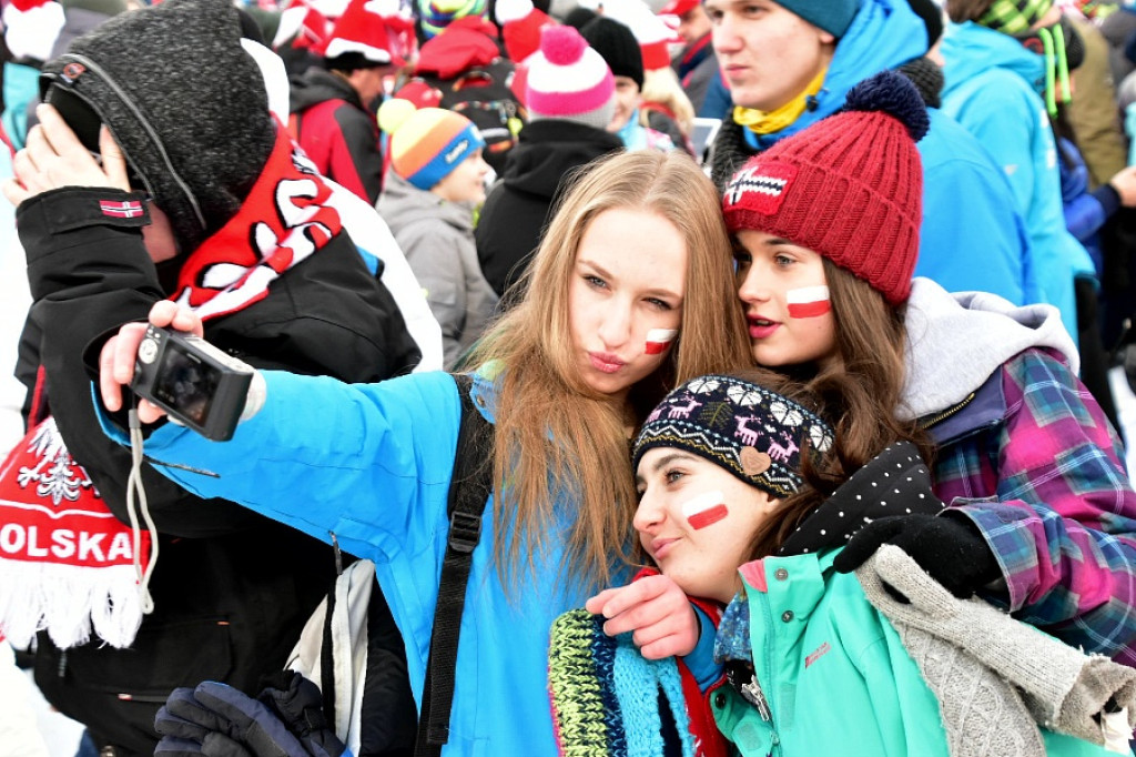 Puchar Świata w skokach narciarskich: Konkurs drużynowy