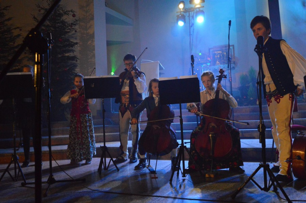 Kolędy, jazz i jubileusz szkoły