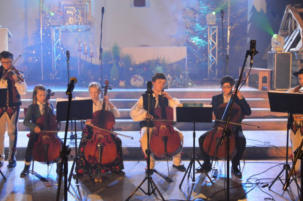 Kolędy, jazz i jubileusz szkoły