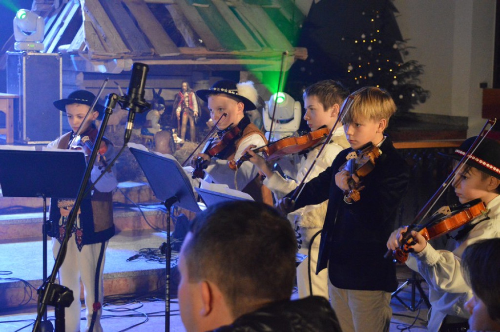 Kolędy, jazz i jubileusz szkoły