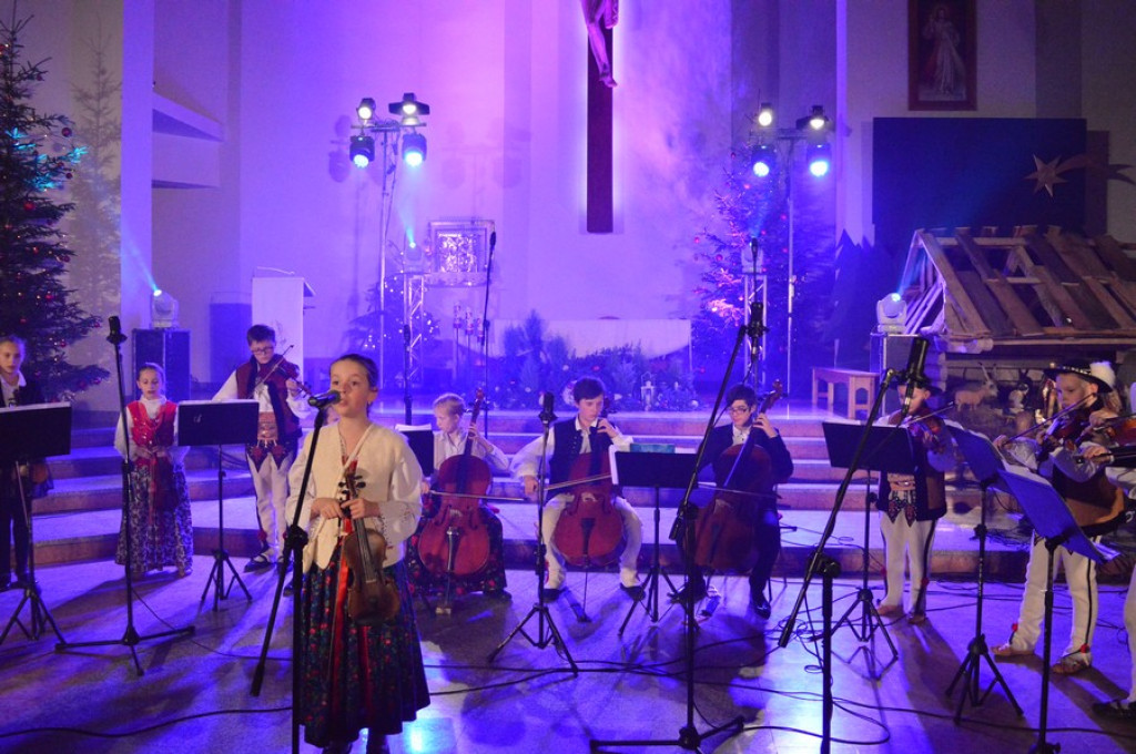 Kolędy, jazz i jubileusz szkoły