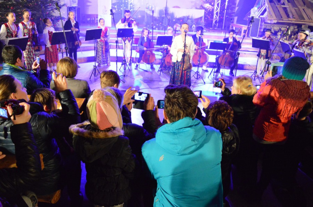 Kolędy, jazz i jubileusz szkoły