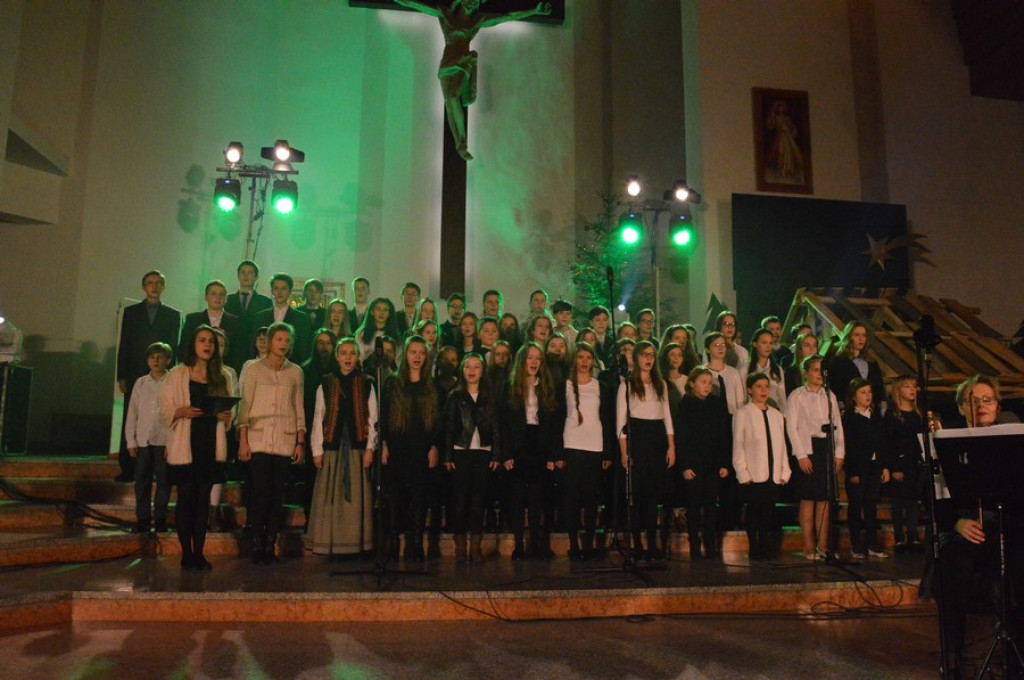 Kolędy, jazz i jubileusz szkoły