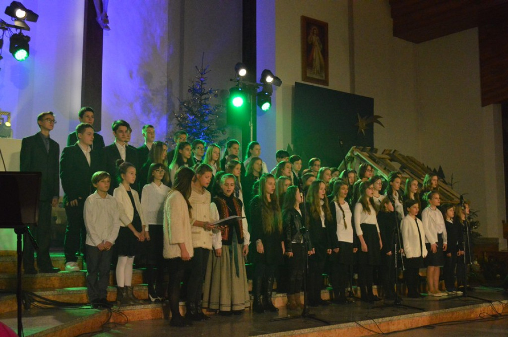 Kolędy, jazz i jubileusz szkoły