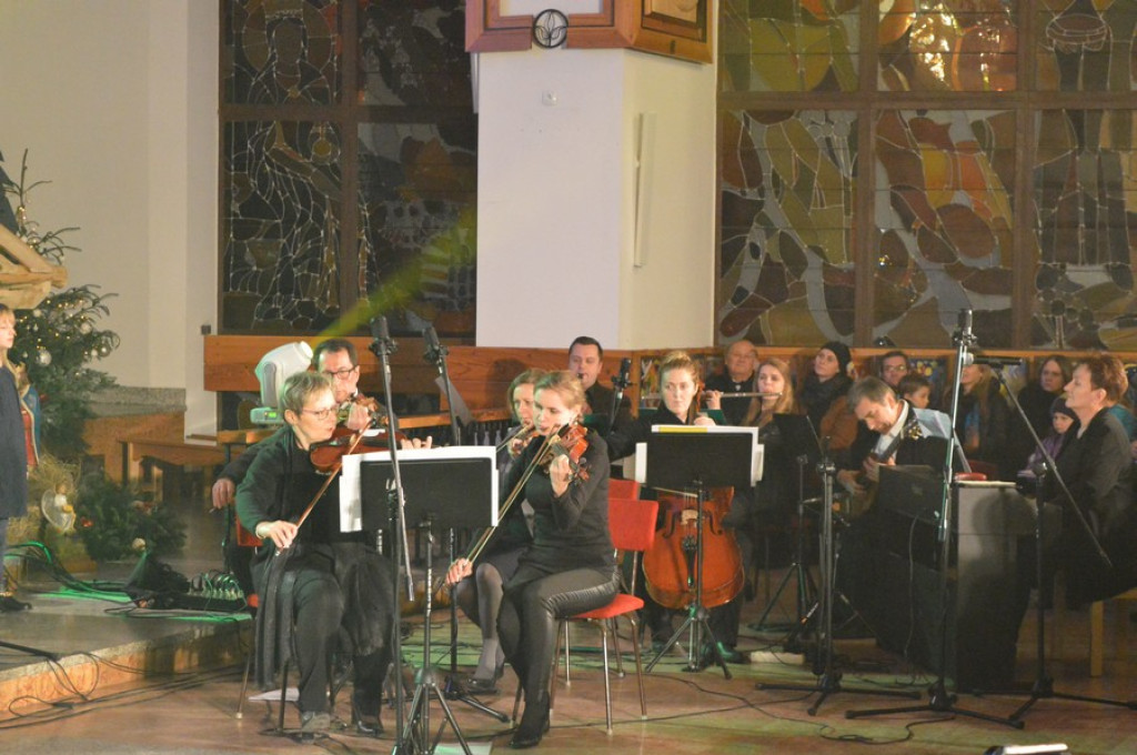 Kolędy, jazz i jubileusz szkoły