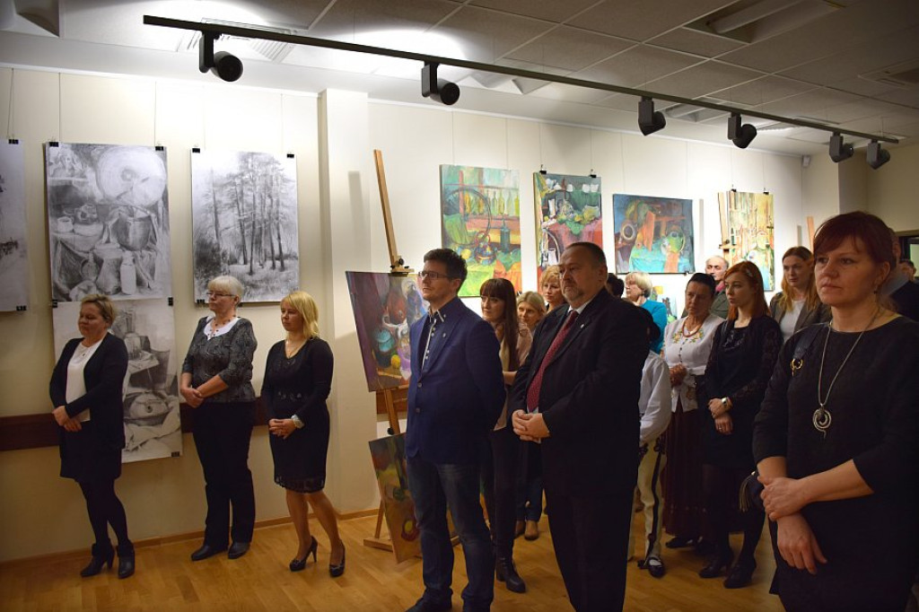 Prace malarskie i rysunek Pauliny Bobak