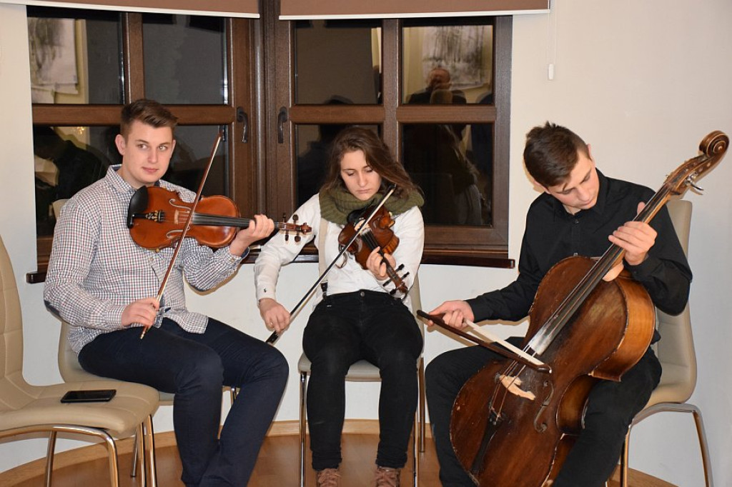 Prace malarskie i rysunek Pauliny Bobak