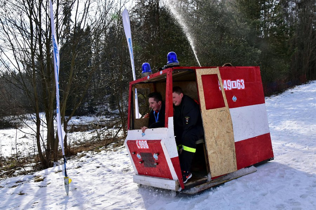 W Białce Tatrzańskiej spłonęło auto szejków z Kuwejtu