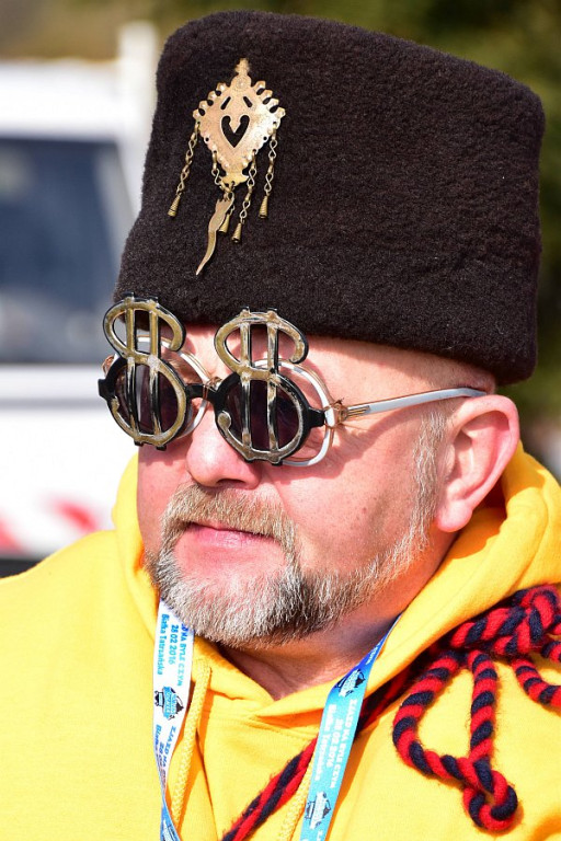 W Białce Tatrzańskiej spłonęło auto szejków z Kuwejtu