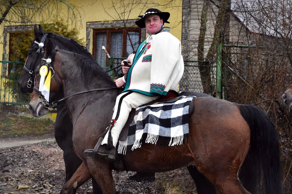 Ostatni odcinek konnej sztafety na Rok Miłosierdzia