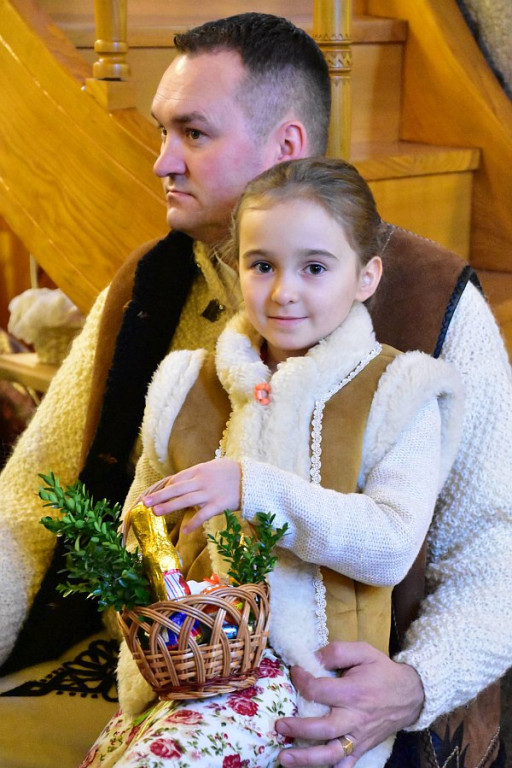 Wielka Sobota: Święcenie pokarmów w Poroninie