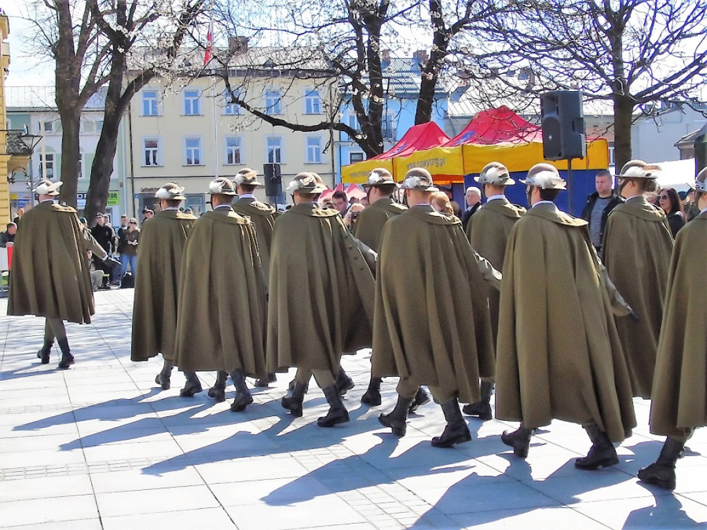 Nowy Targ: Maszerują po rynku