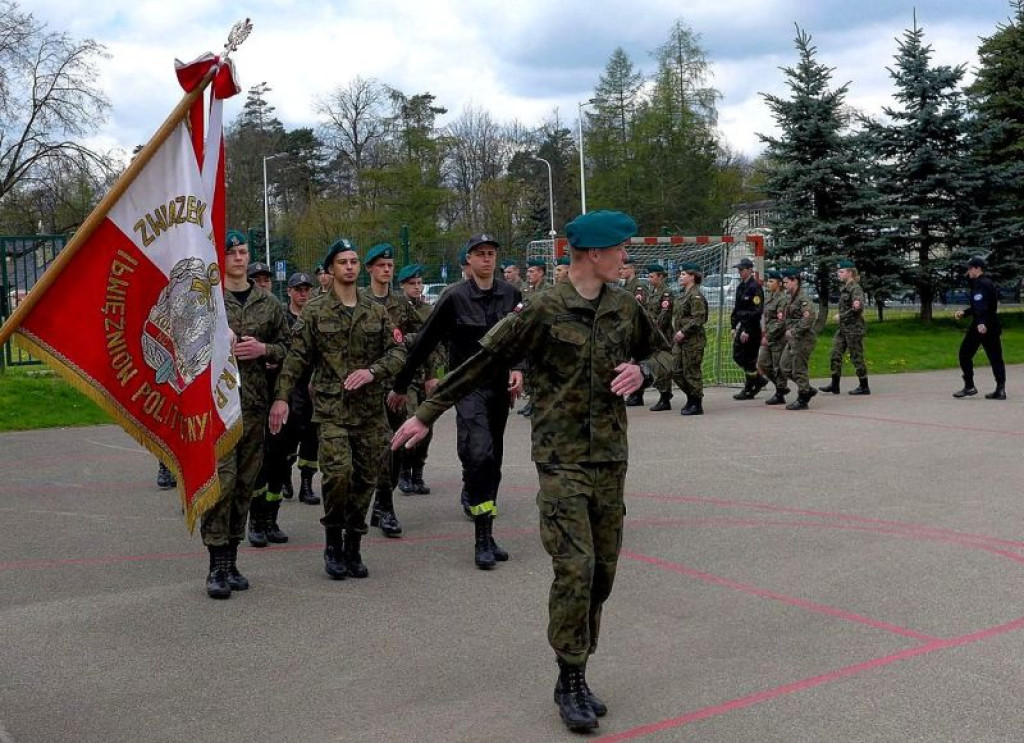 Ślubowanie nowotarskich kadetów