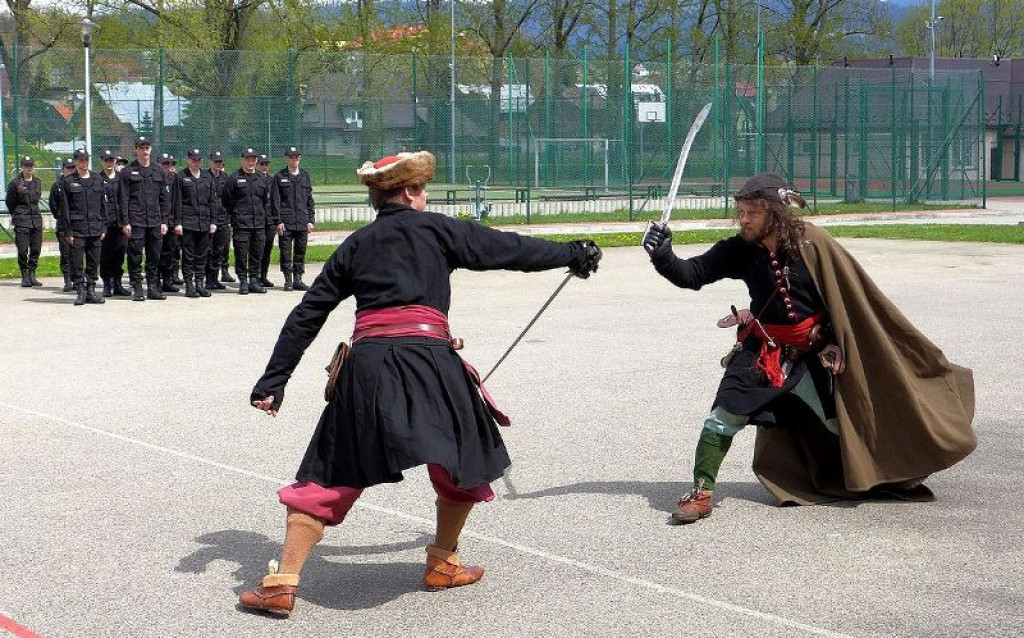 Ślubowanie nowotarskich kadetów