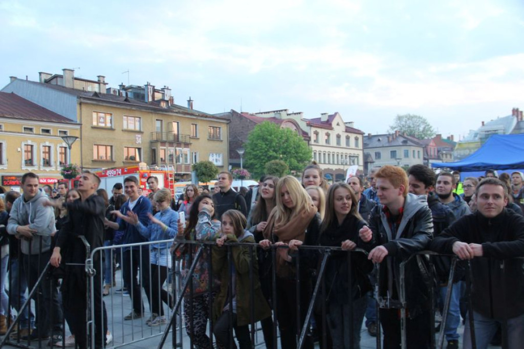 Juwenalia i Fisz Emade Tworzywo
