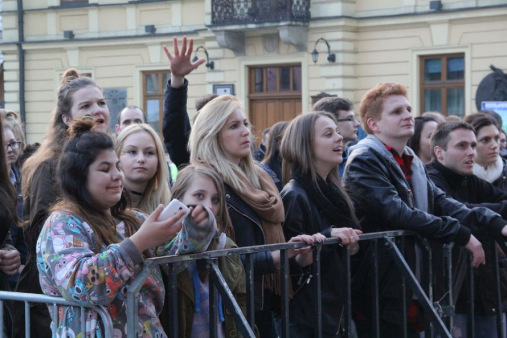 Juwenalia i Fisz Emade Tworzywo