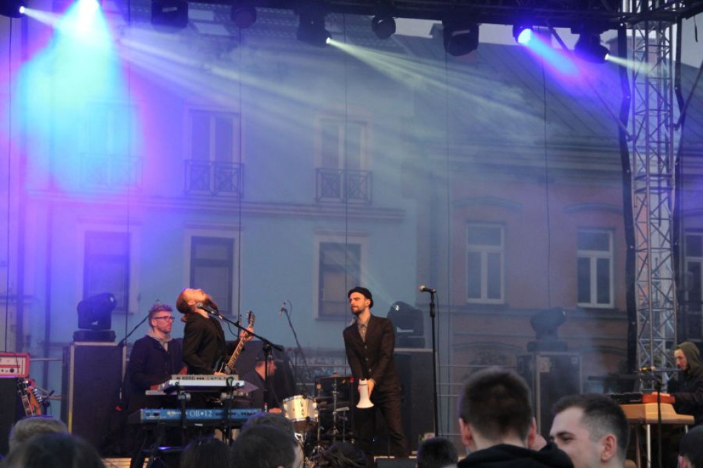 Juwenalia i Fisz Emade Tworzywo