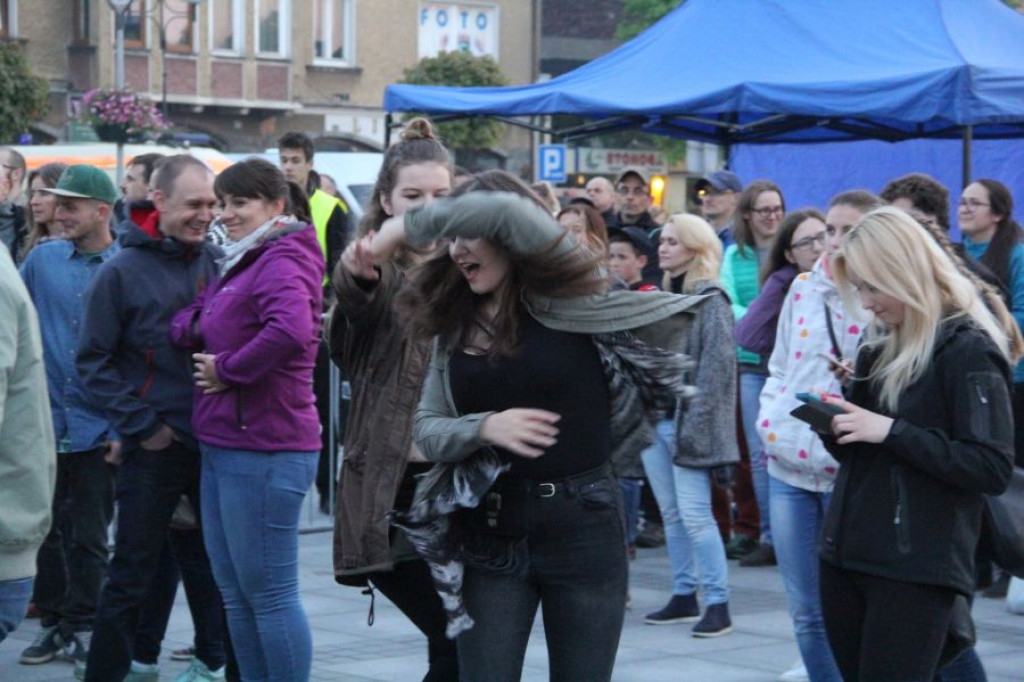 Juwenalia i Fisz Emade Tworzywo