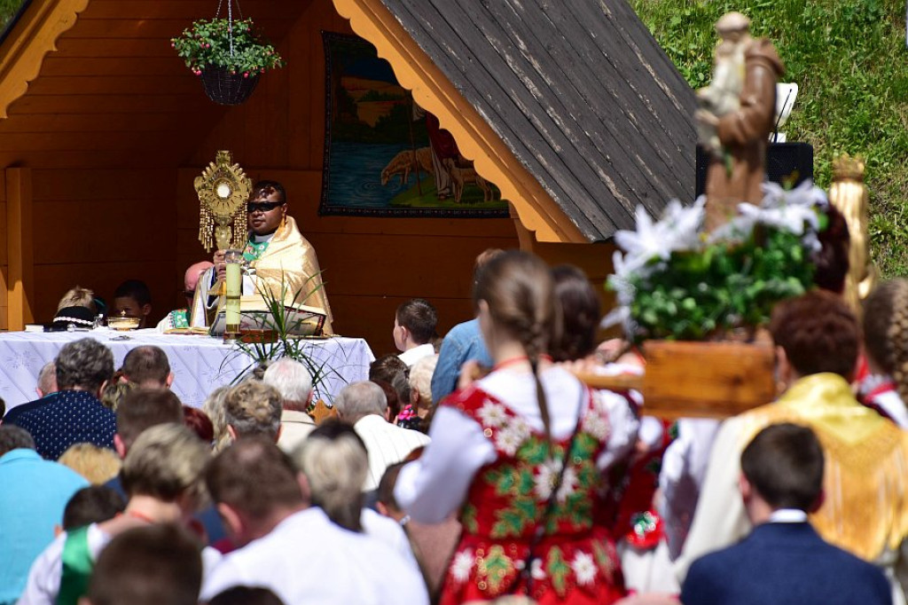 Procesja Bożego Ciała w Brzegach