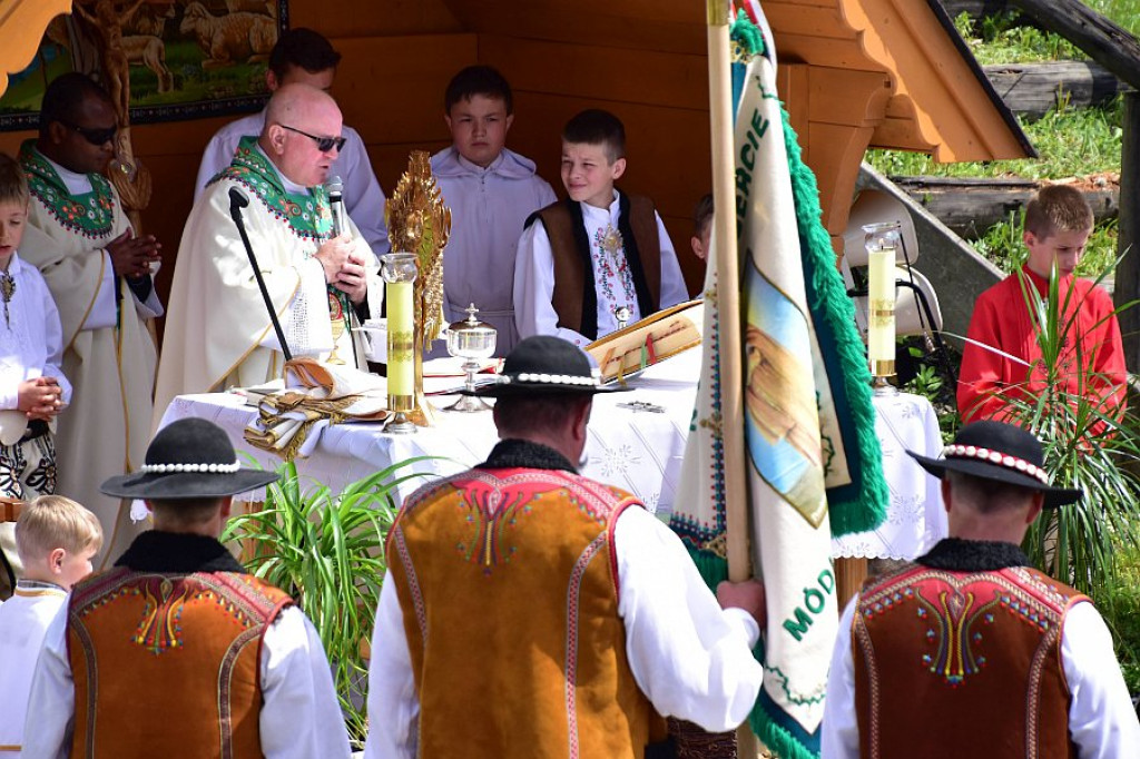 Procesja Bożego Ciała w Brzegach