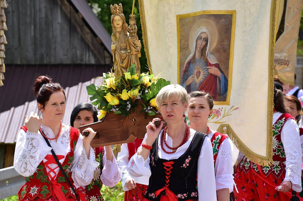 Procesja Bożego Ciała w Brzegach