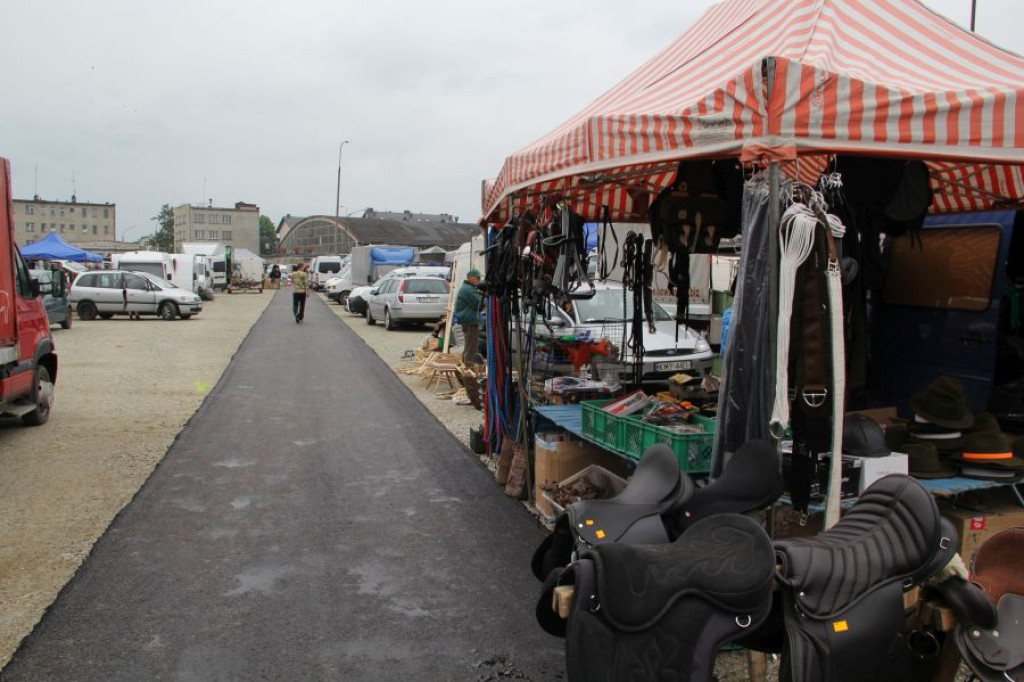 Targowisko przy Ludźmierskiej otwarte