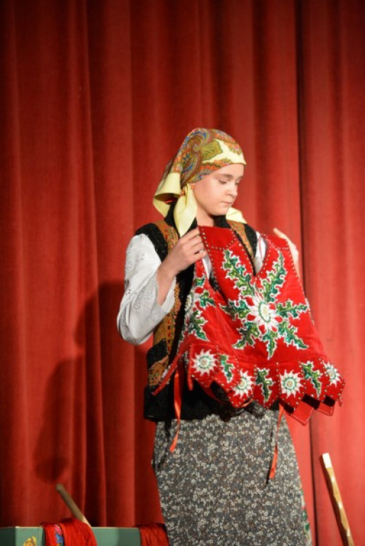 Hanusine złote kierpce