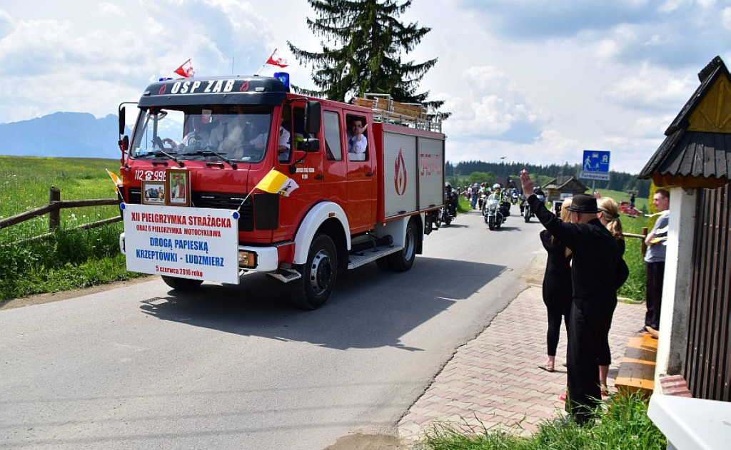 Pielgrzymka strażacka i motocyklowa Szlakiem Papieskim