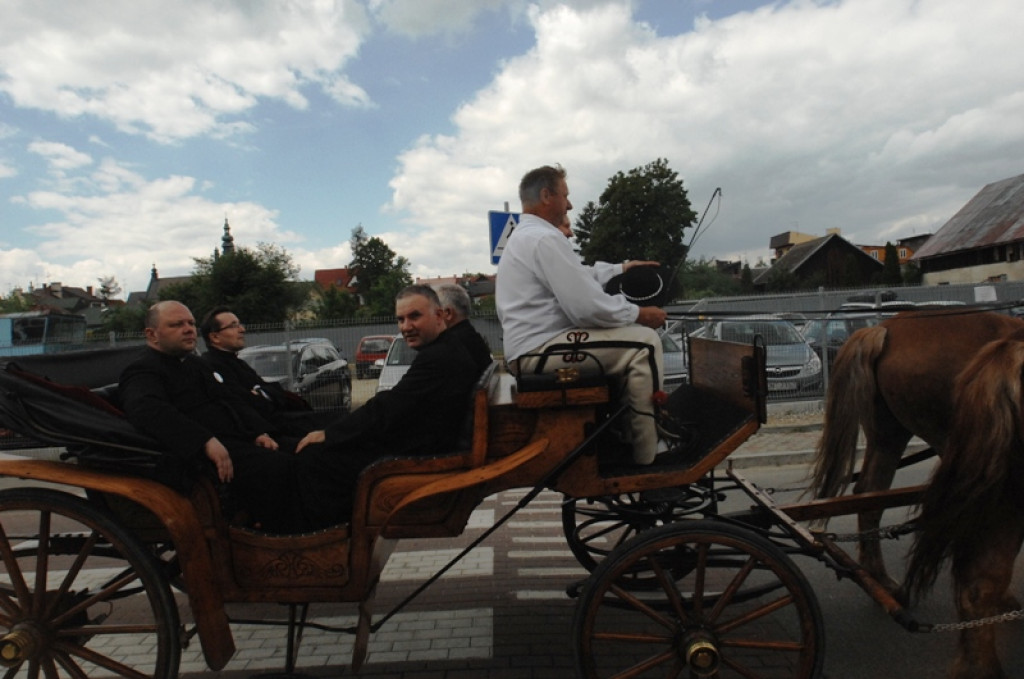 Odsłonięcie tablicy pamiątkowej na budynku SP nr 5