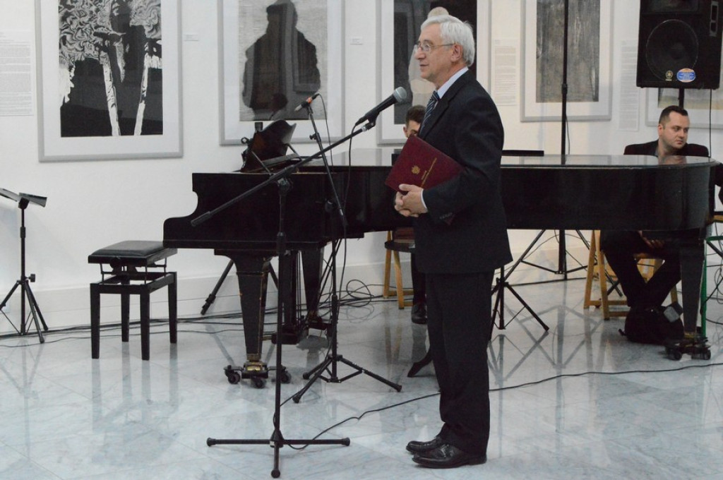 Śpiew, gra, balet i ordery