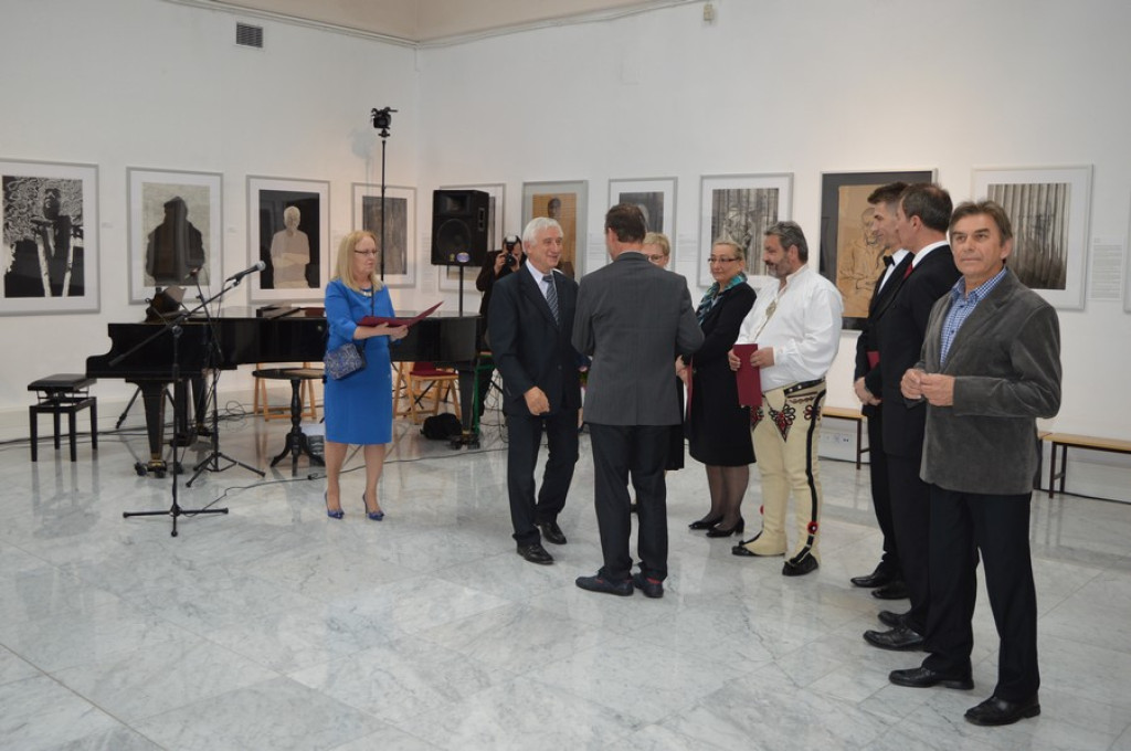 Śpiew, gra, balet i ordery