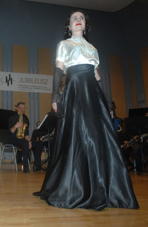 Promocja książki i moda retro na inaugurację jubileuszu Nowego Targu