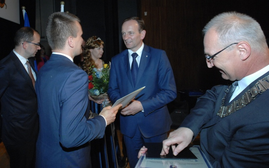 670-lecie Nowego Targu: uroczysta sesja, nowi honorowi obywatele i zasłużeni