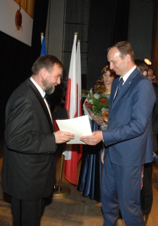 670-lecie Nowego Targu: uroczysta sesja, nowi honorowi obywatele i zasłużeni