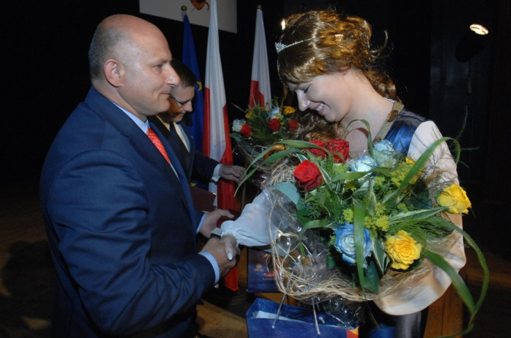670-lecie Nowego Targu: uroczysta sesja, nowi honorowi obywatele i zasłużeni