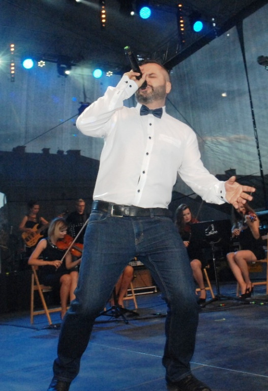 670-lecie Nowego Targu: Gwiazdy na scenie przed ratuszem