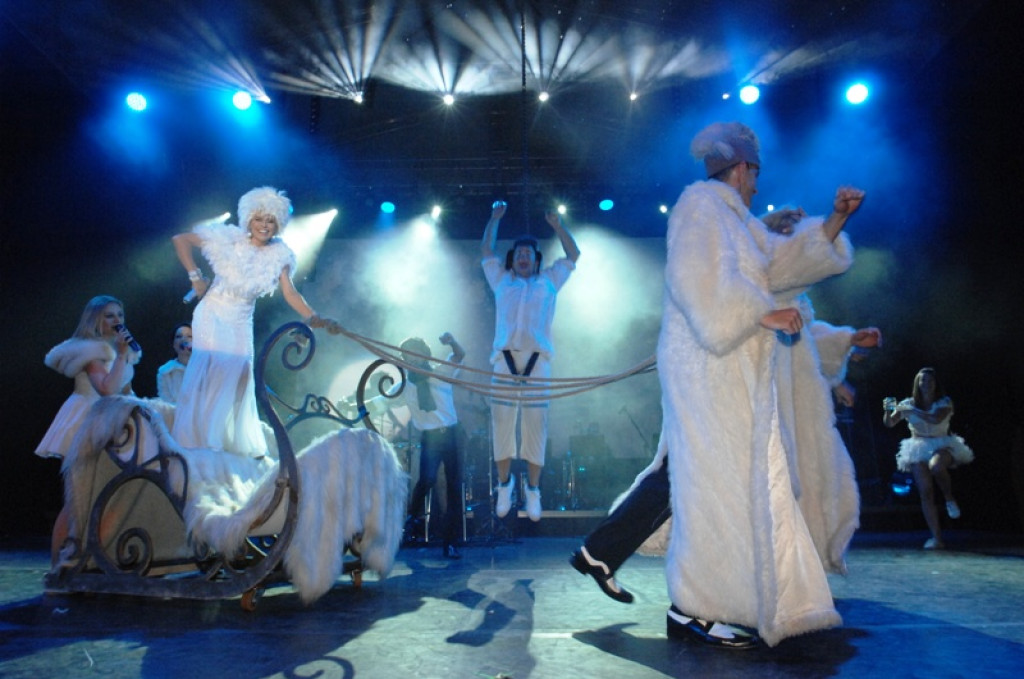 Show Teatru Buffo na jubileusz miasta