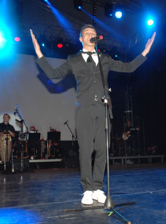 Show Teatru Buffo na jubileusz miasta