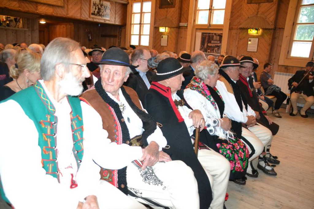 Bukowina Tatrzańska: Posiady bajaniowe