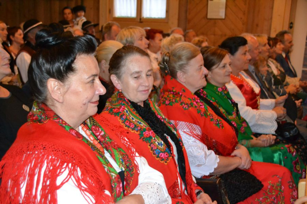 Bukowina Tatrzańska: Posiady bajaniowe