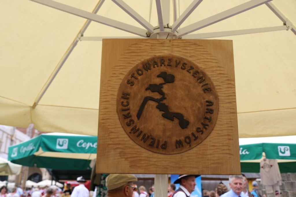 Powiat nowotarski na krakowskim rynku
